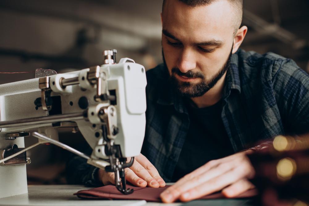 retouche vêtement en cuir